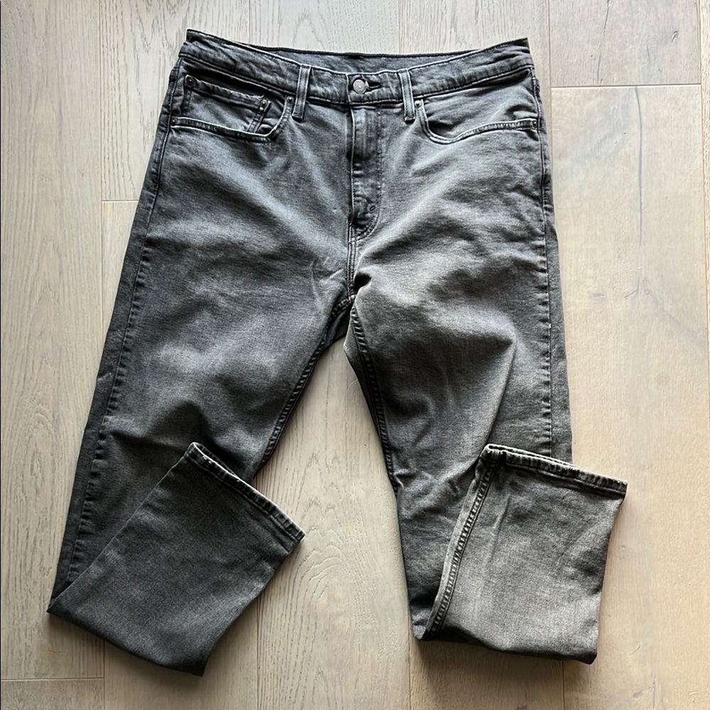 Levis 502 Tapered Jeans